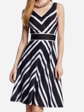 WHBM Black & White Stripe Eye-catching Dress Fit & Flare A-line Midi, Size 10
